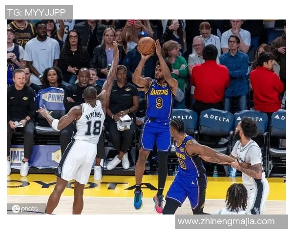 湖人对阵马刺精彩直播回放及赛后分析尽在雨燕平台